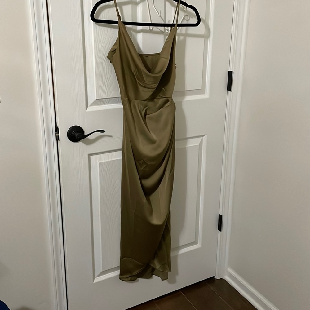 Green silk dress with one slit on the side